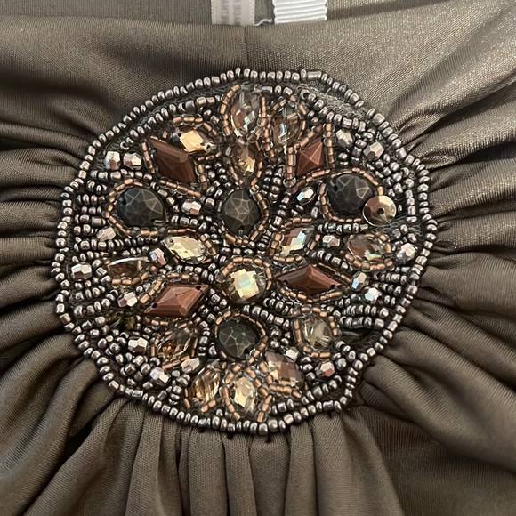 Studio Y Olive Green Halter Top - Picture 2 of 2